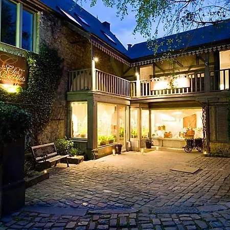 Le Clos Des Recollets Otel