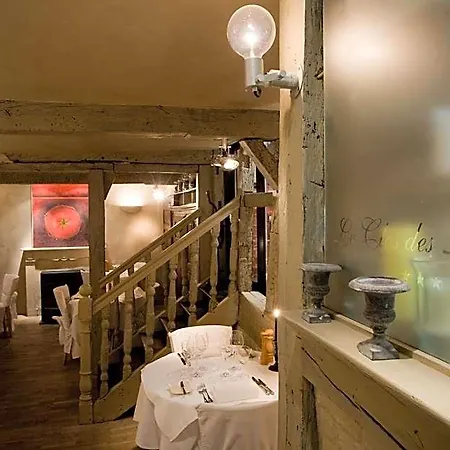 Le Clos Des Recollets Otel 3*