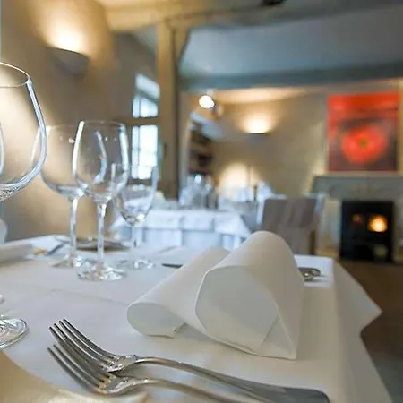 Le Clos Des Recollets Otel