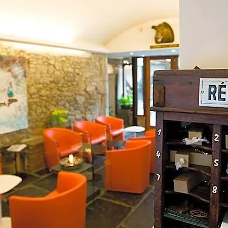 Le Clos Des Recollets Otel 3*